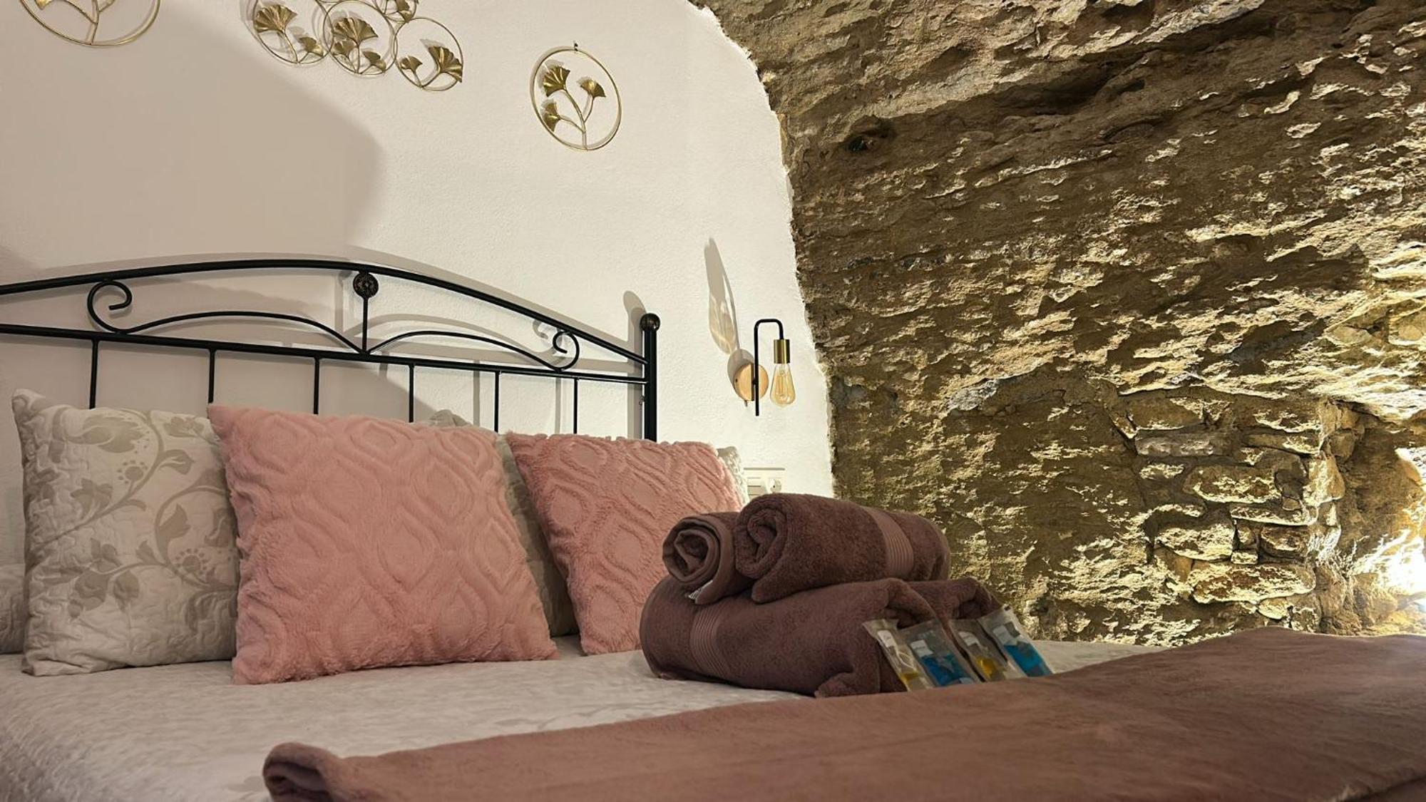 Casa Cueva Sol Y Luna Setenil Setenil De Las Bodegas Екстер'єр фото